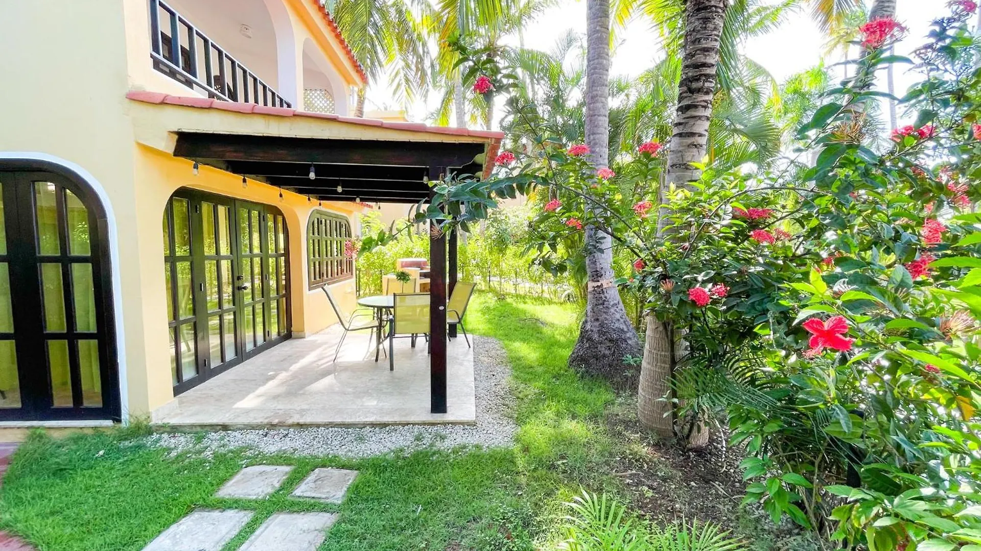 Tropical Suites Villas And Homes - Beach Club, Spa, Restaurants - Playa Los Corales Πούντα Κάνα 5*,