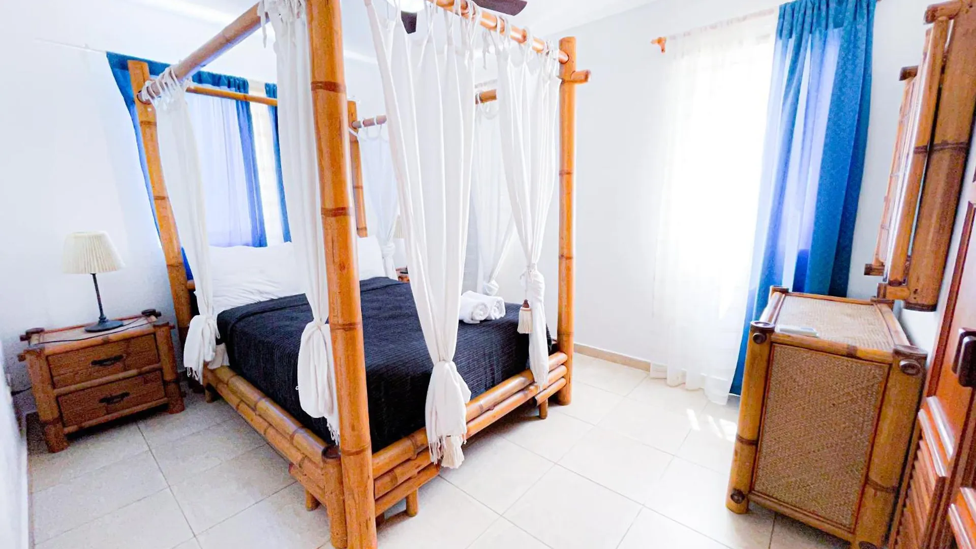 Tropical Suites Villas And Homes - Beach Club, Spa, Restaurants - Playa Los Corales Πούντα Κάνα 5*,